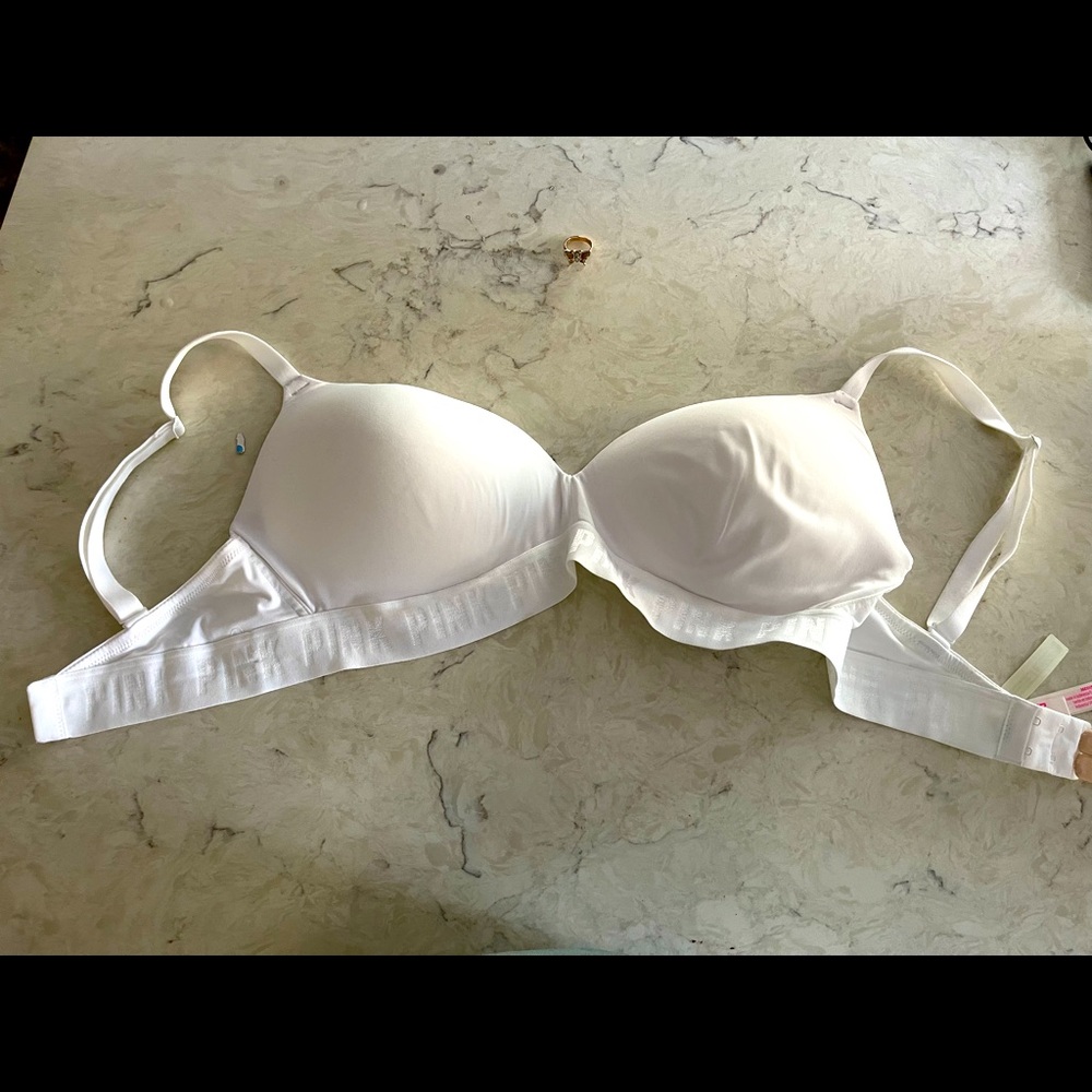 Brand new White VS Bra